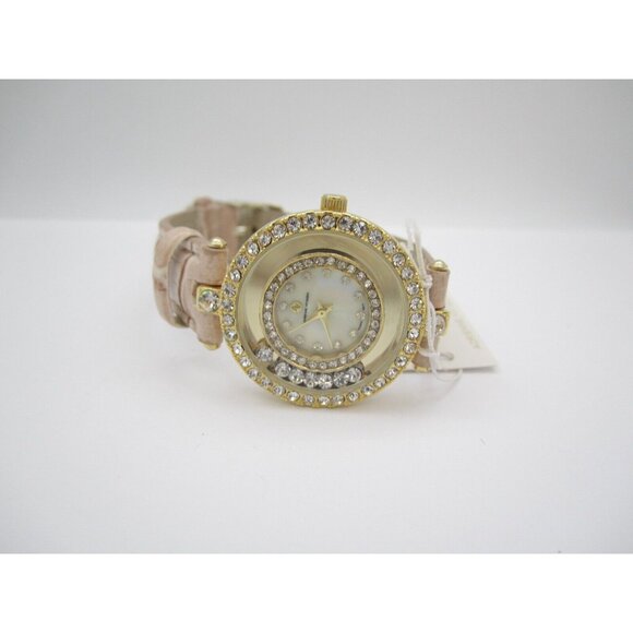 Elegant Gold and Pink Watch - Picture 6 of 8